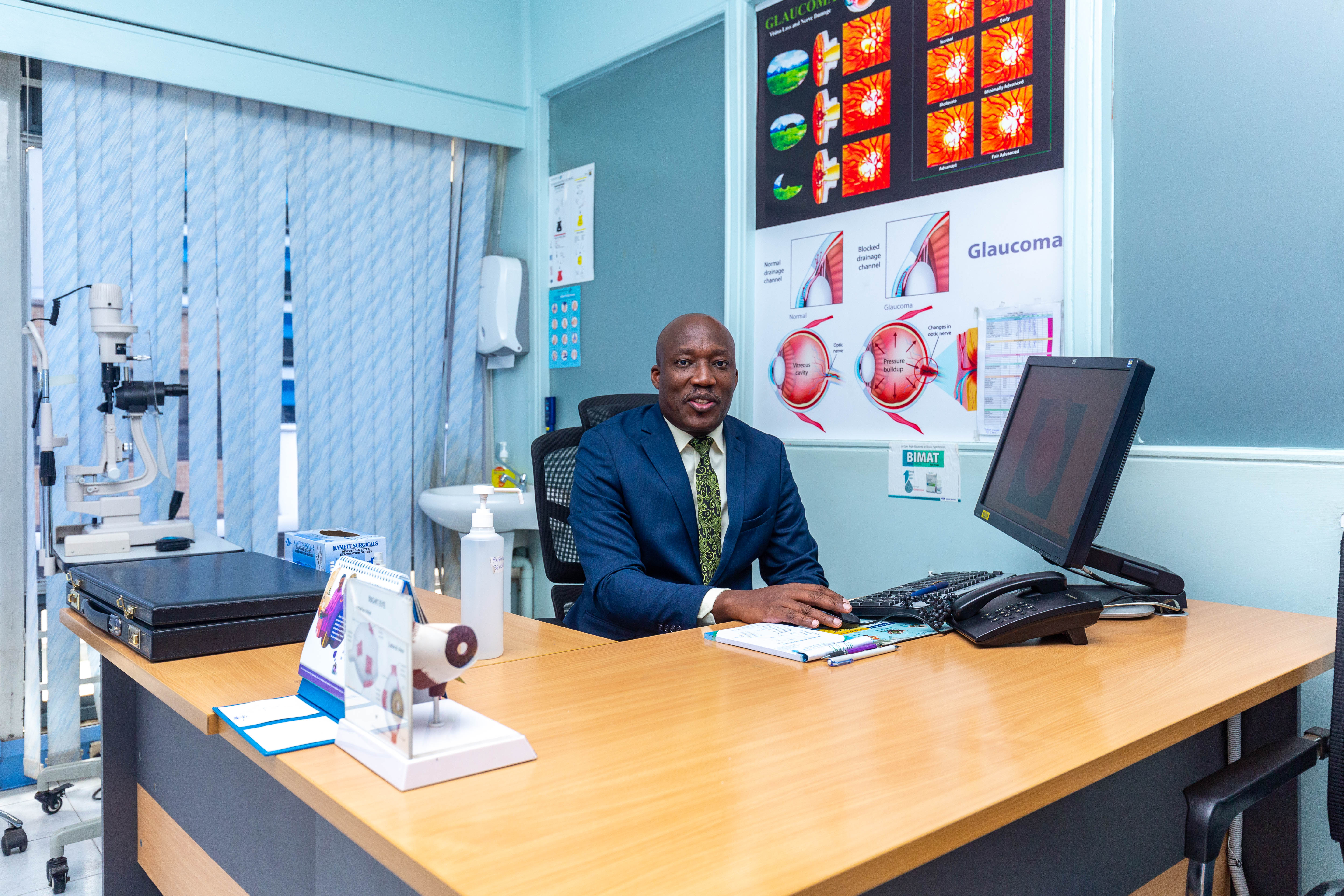 Maxivision Eye Clinic - About Us